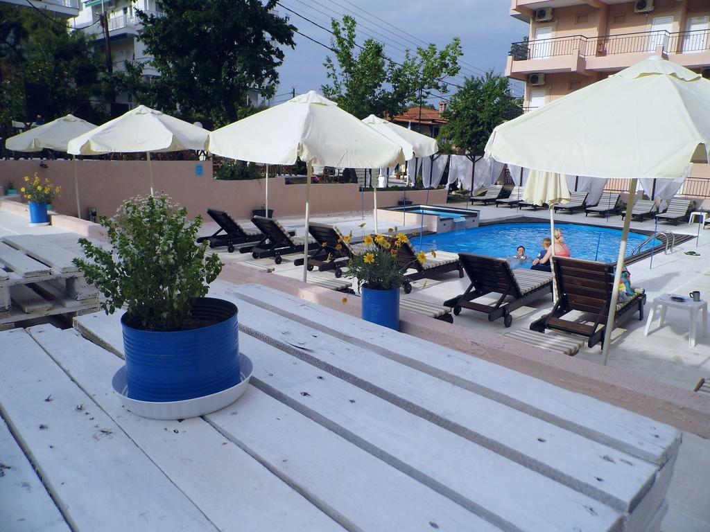 מטהמורפוסי Golden Beach Hotel מראה חיצוני תמונה
